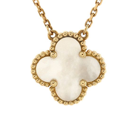 Van Cleef & Arpels Vintage Alhambra Pendant Necklace 18K Yellow Gold and Mother - Picture 1 of 4